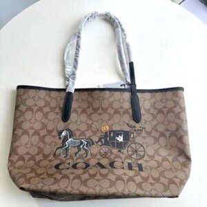 💕🎁COACH City Tote Bag with Halloween Carriage Bag Party